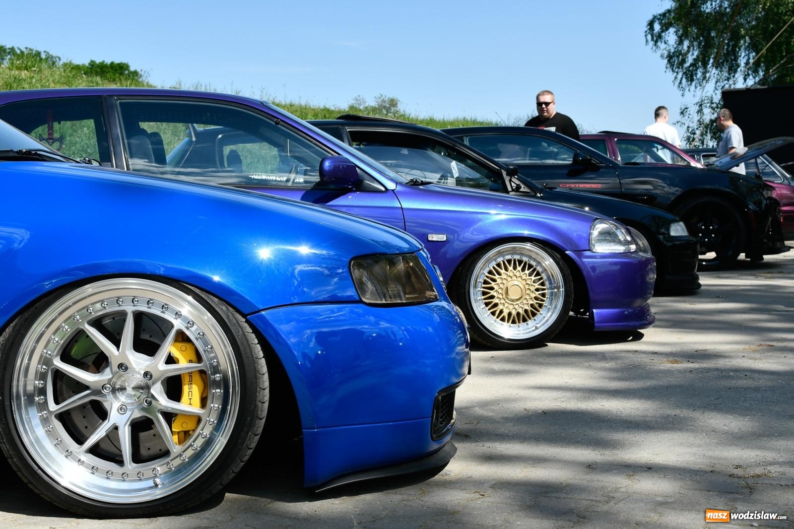 Zdjęcie w galerii na portalu naszwodzislaw.com: Tuningowane wozy na Magicznej Plaży w Bukowie [FOTO i WIDEO] wiadomości z regionu