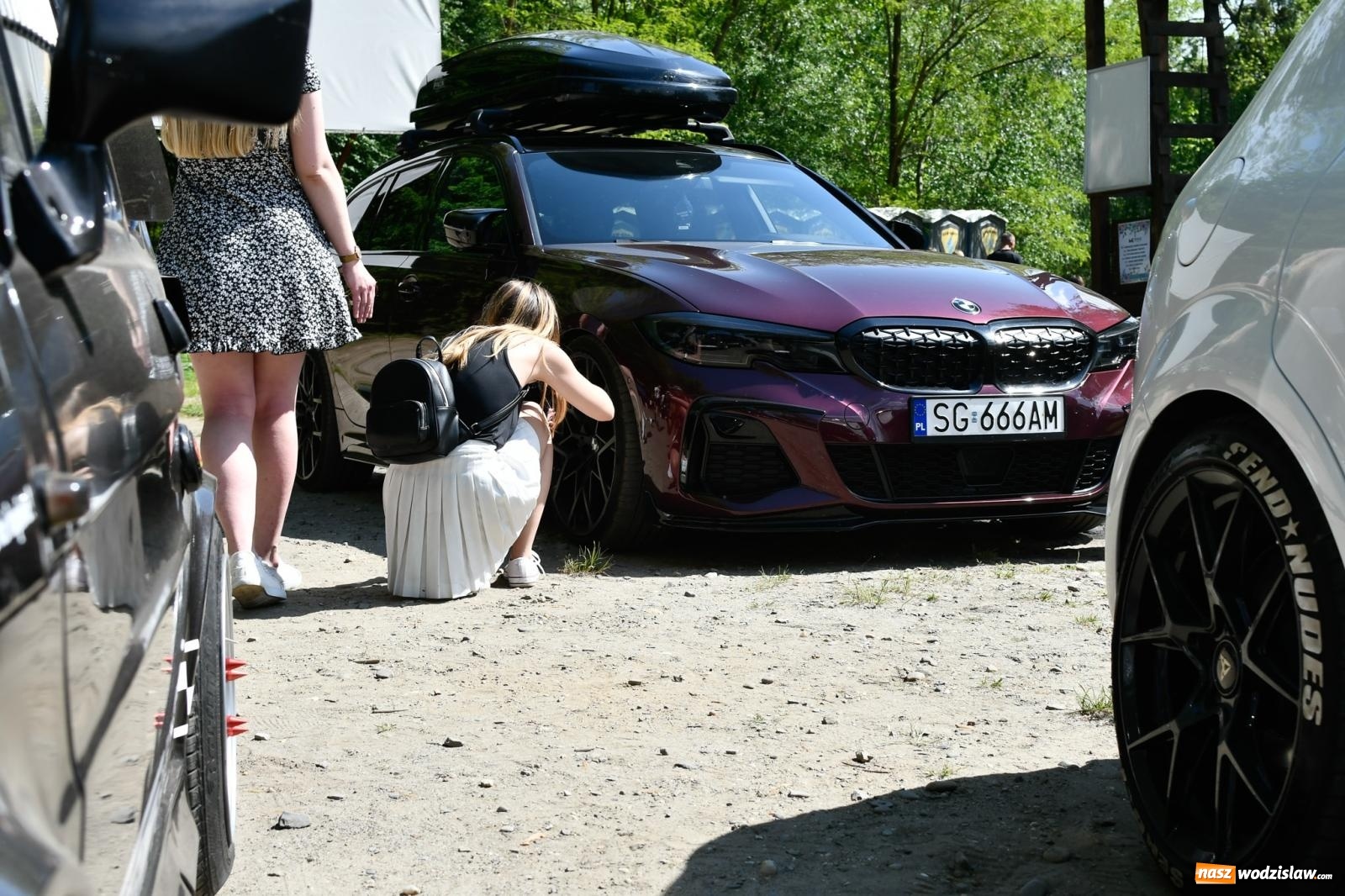 Zdjęcie w galerii na portalu naszwodzislaw.com: Tuningowane wozy na Magicznej Plaży w Bukowie [FOTO i WIDEO] wiadomości z regionu