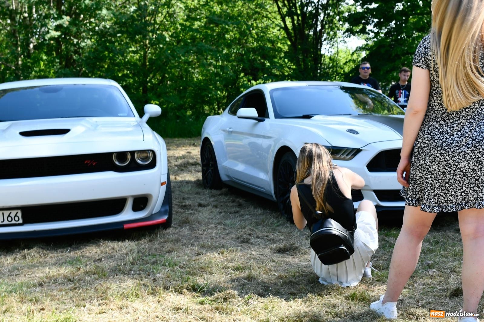 Zdjęcie w galerii na portalu naszwodzislaw.com: Tuningowane wozy na Magicznej Plaży w Bukowie [FOTO i WIDEO] wiadomości z regionu