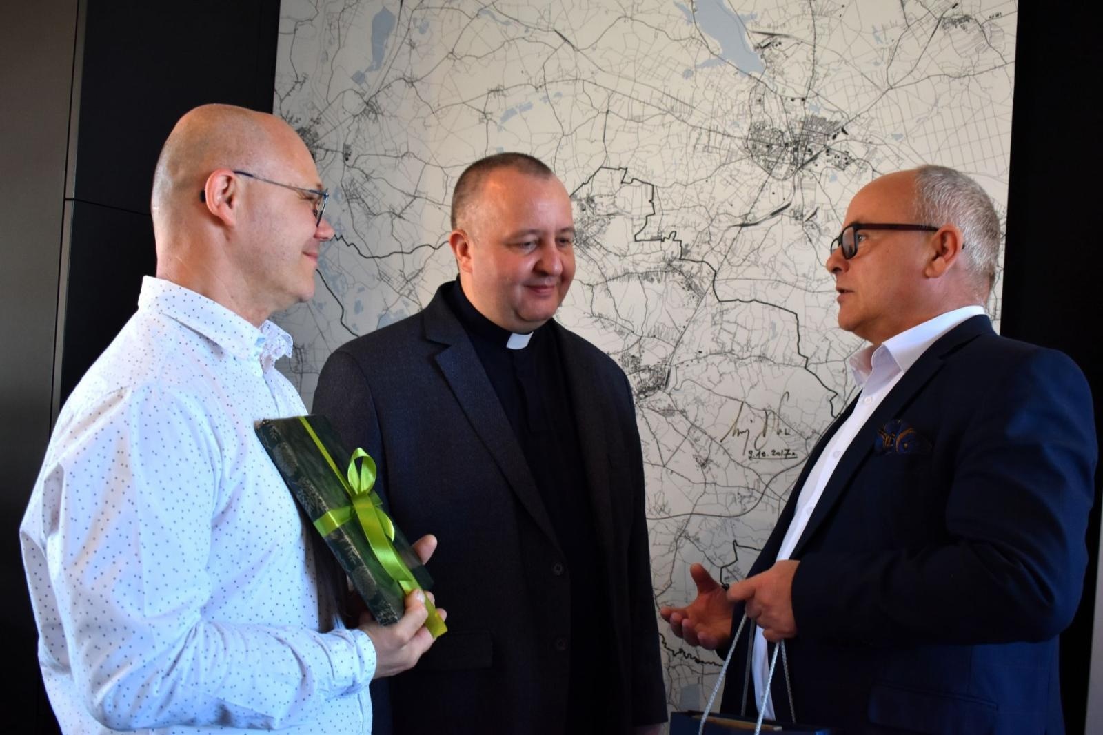 Zdjęcie w galerii na portalu naszwodzislaw.com: Ośrodek Wsparcia w Połomi nadal pod auspicjami Caritasu wiadomości z regionu