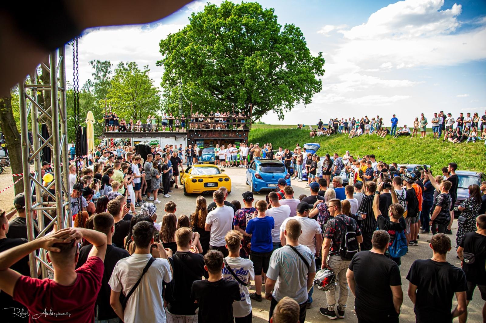 Zdjęcie w galerii na portalu naszwodzislaw.com: Petrol Beach - Zlot Samochodów Tuningowanych w Bukowie na bis! [FOTO] wiadomości z regionu