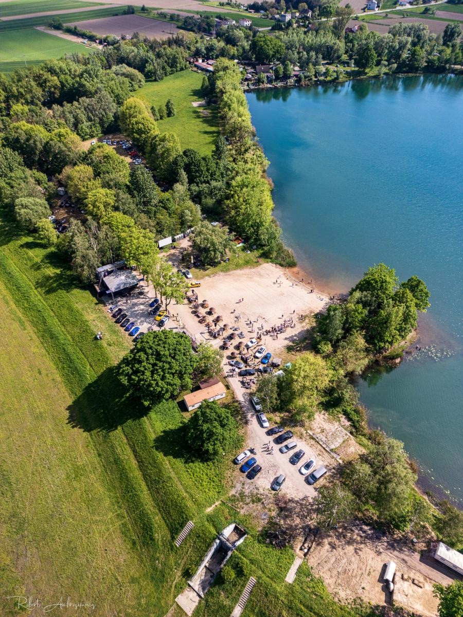 Zdjęcie w galerii na portalu naszwodzislaw.com: Petrol Beach - Zlot Samochodów Tuningowanych w Bukowie na bis! [FOTO] wiadomości z regionu
