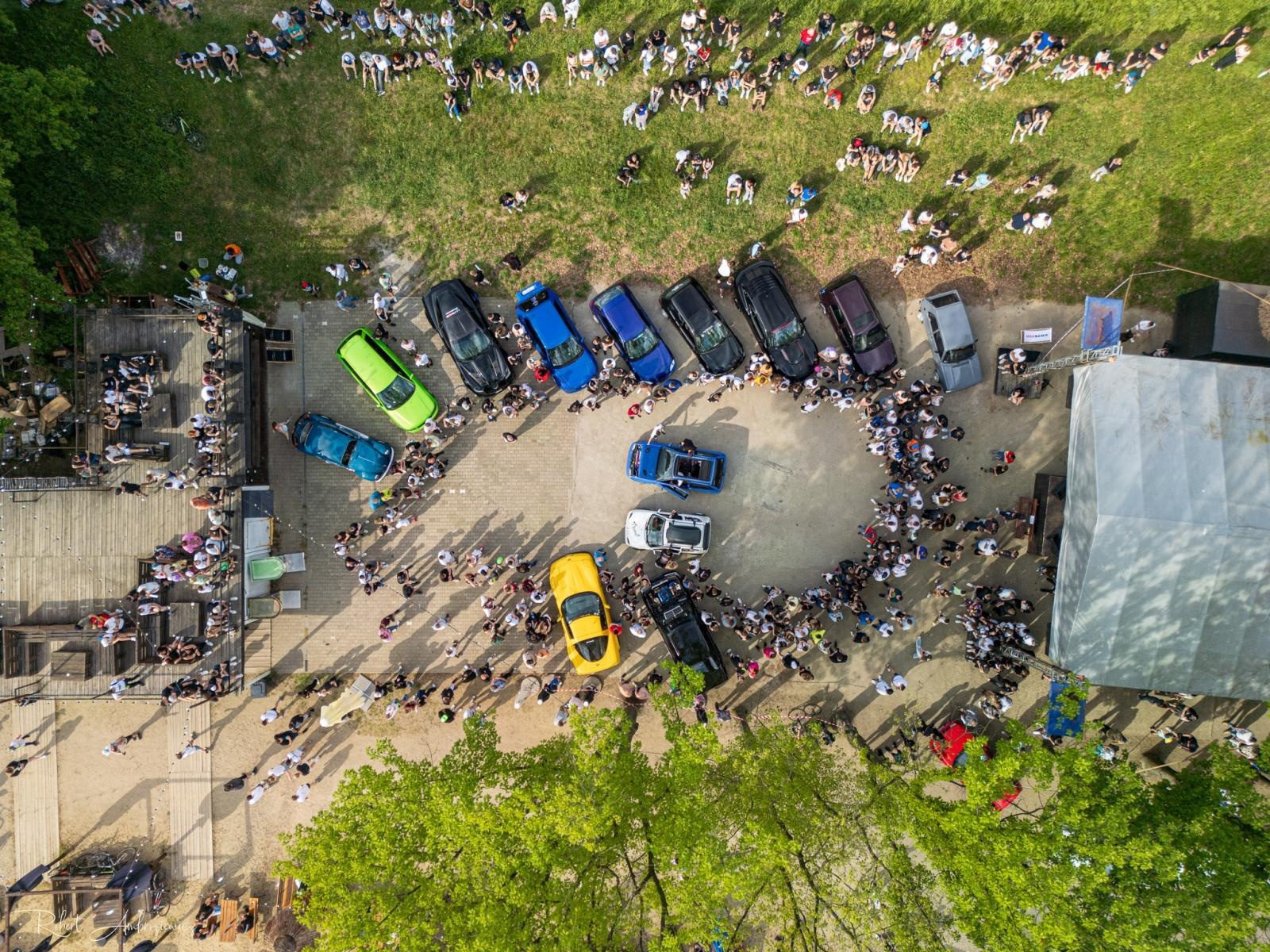 Zdjęcie w galerii na portalu naszwodzislaw.com: Petrol Beach - Zlot Samochodów Tuningowanych w Bukowie na bis! [FOTO] wiadomości z regionu