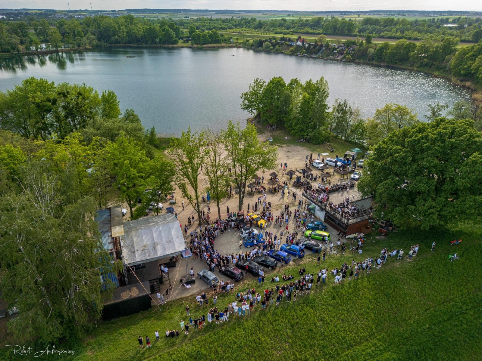 Zdjęcie w galerii na portalu naszwodzislaw.com: Petrol Beach - Zlot Samochodów Tuningowanych w Bukowie na bis! [FOTO] wiadomości z regionu
