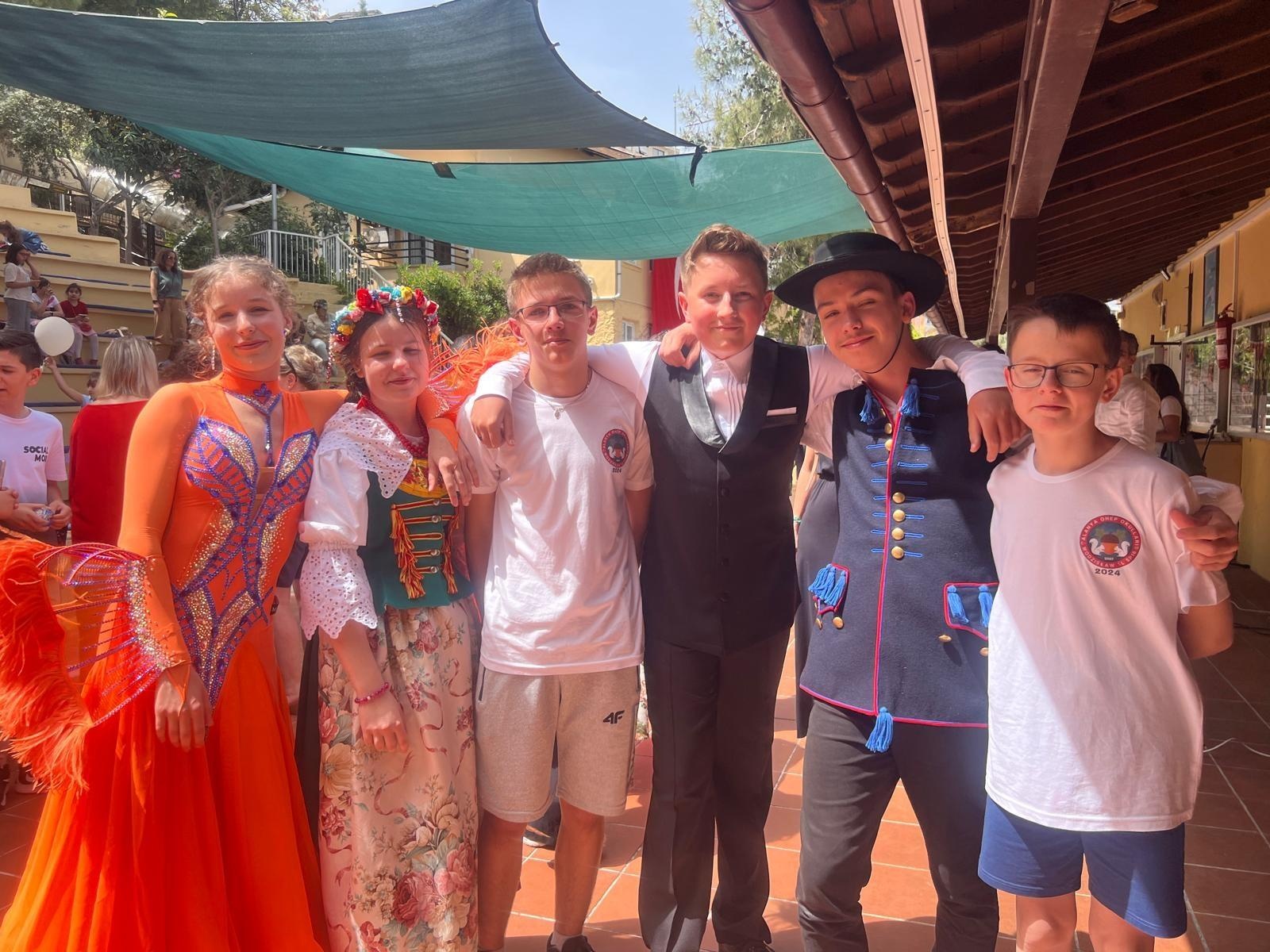 Zdjęcie w galerii na portalu naszwodzislaw.com: Uczniowie zawadzkiej szkoły z wizytą w słonecznej Alanyi [FOTO] wiadomości z regionu