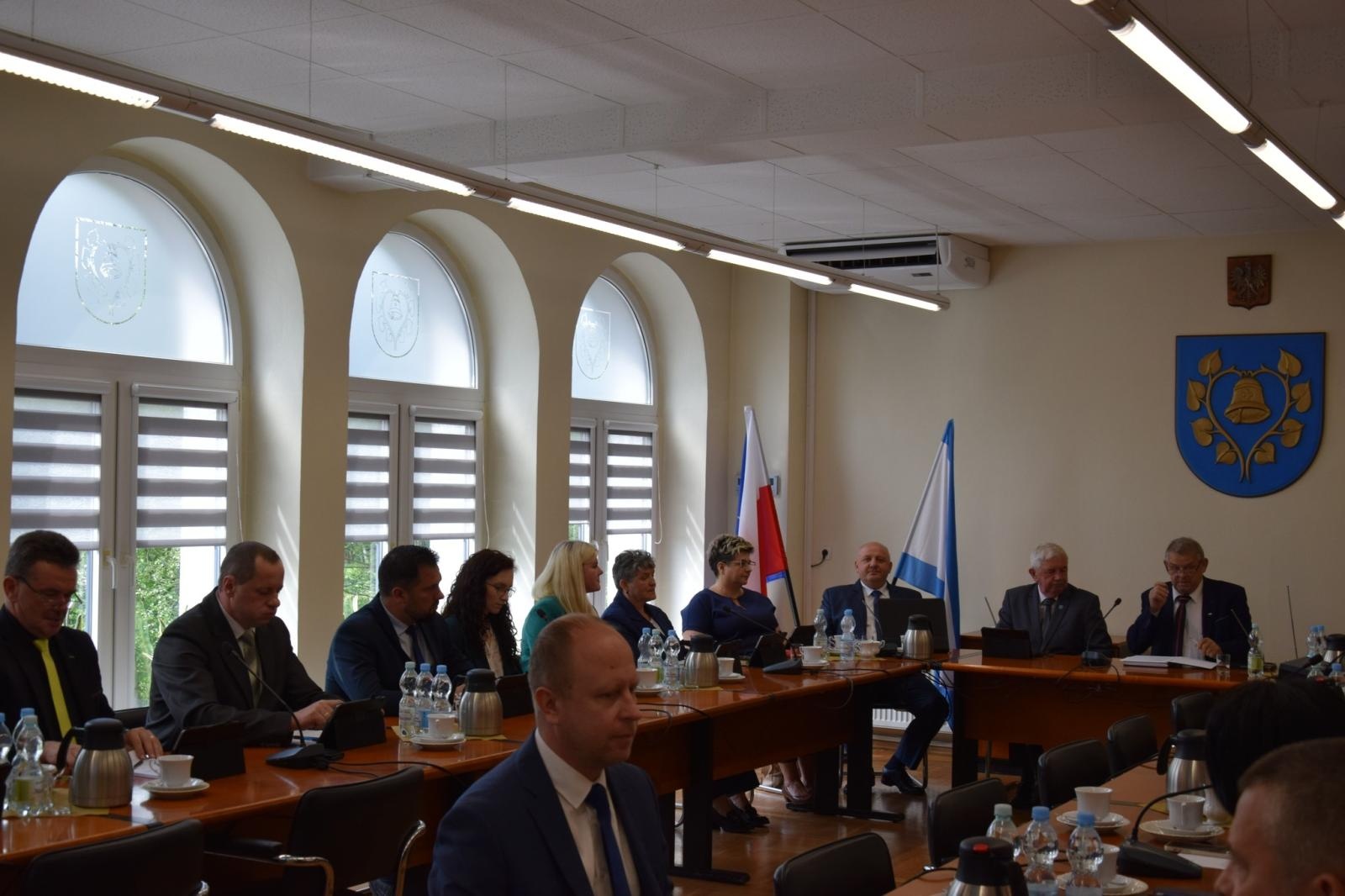 Zdjęcie w galerii na portalu naszwodzislaw.com: Po inauguracyjnej sesji nowej Rady Gminy Mszana [WIDEO] wiadomości z regionu