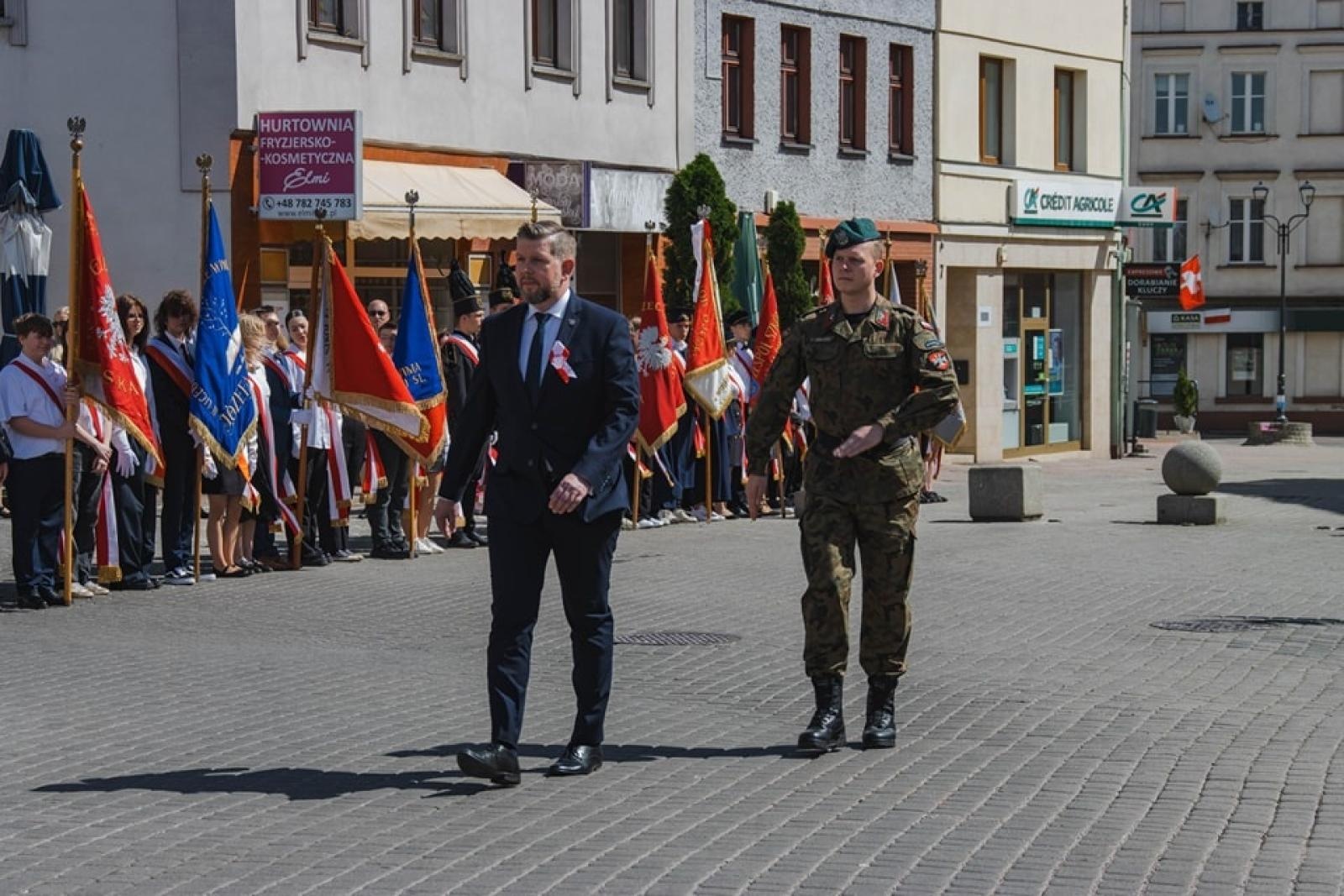 Zdjęcie w galerii na portalu naszwodzislaw.com: Majówka w Wodzisławiu Śląskim. Frekwencja dopisała [FOTO i WIDEO] wiadomości z regionu
