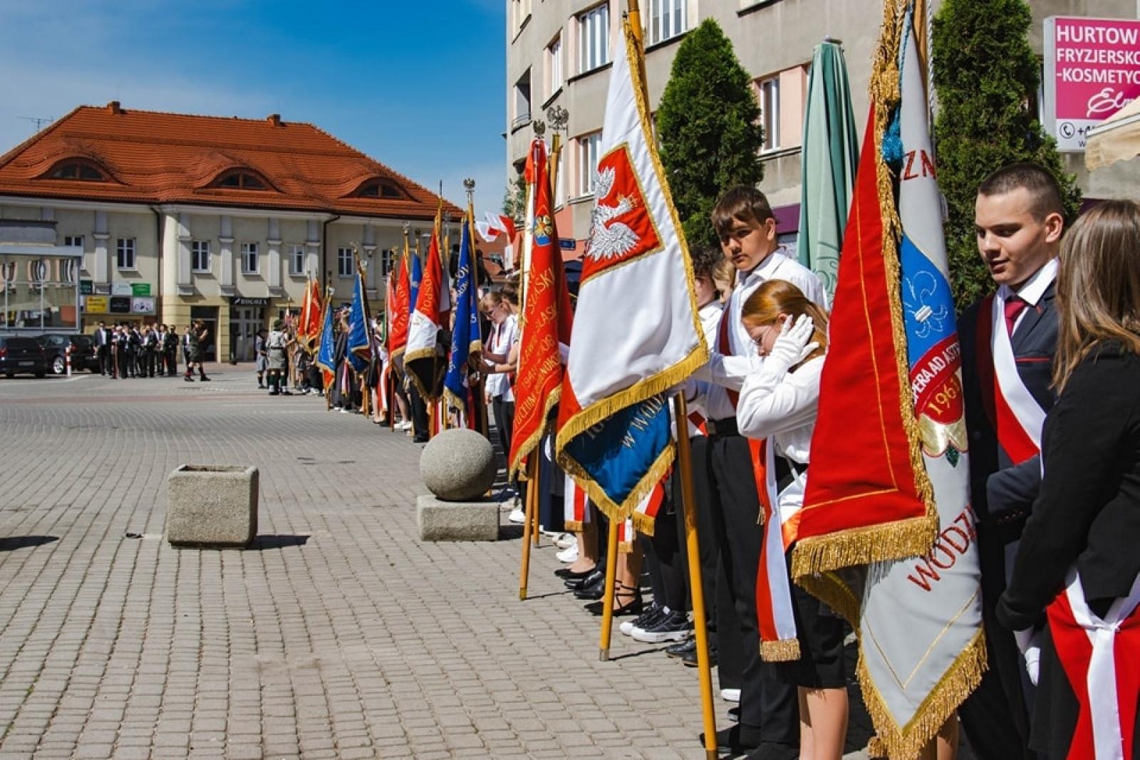 Zdjęcie w galerii na portalu naszwodzislaw.com: Majówka w Wodzisławiu Śląskim. Frekwencja dopisała [FOTO i WIDEO] wiadomości z regionu