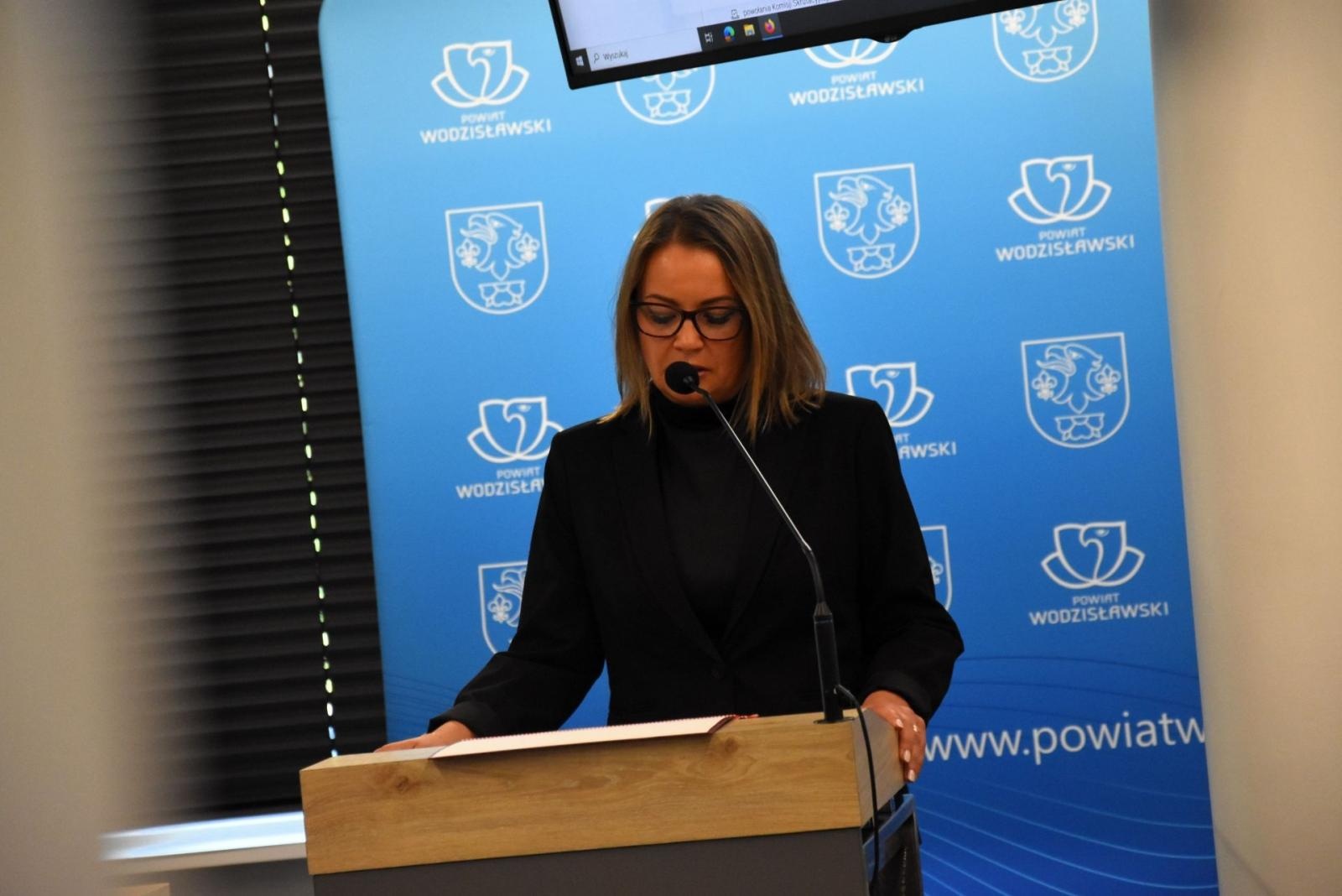 Zdjęcie w galerii na portalu naszwodzislaw.com: Zarząd Powiatu Wodzisławskiego siódmej kadencji wybrany wiadomości z regionu