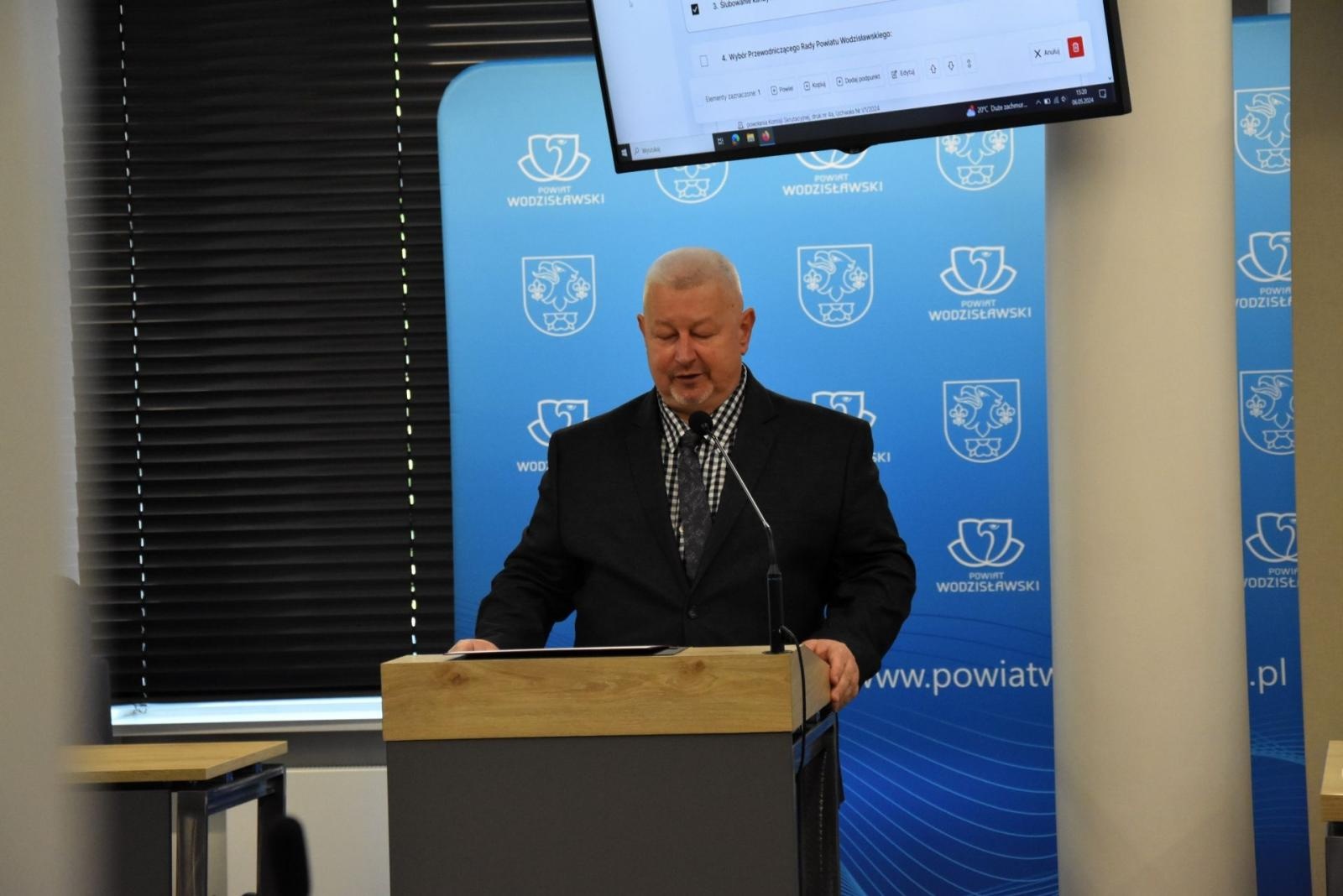 Zdjęcie w galerii na portalu naszwodzislaw.com: Zarząd Powiatu Wodzisławskiego siódmej kadencji wybrany wiadomości z regionu