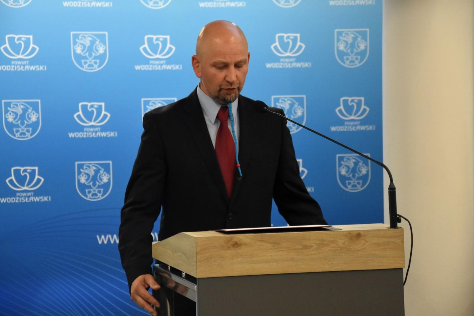 Zdjęcie w galerii na portalu naszwodzislaw.com: Zarząd Powiatu Wodzisławskiego siódmej kadencji wybrany wiadomości z regionu