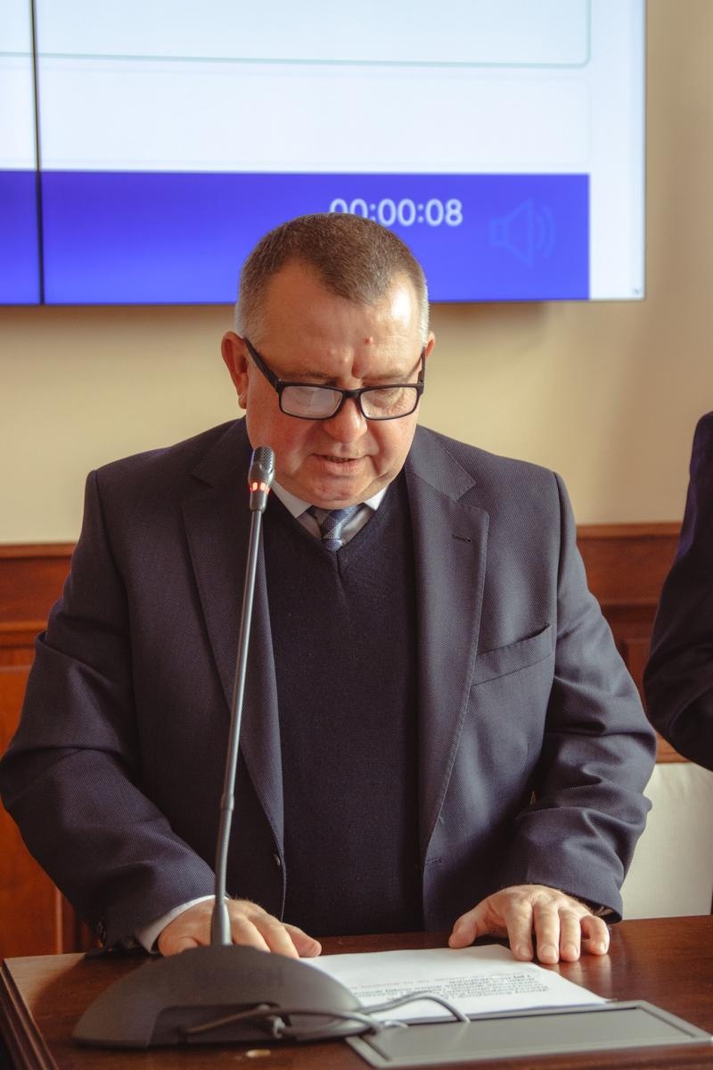 Zdjęcie w galerii na portalu naszwodzislaw.com: Pierwsza sesja kadencji 2024-2029 w Wodzisławiu Śląskim za nami. Ślubowali radni i prezydent [FOTO] wiadomości z regionu