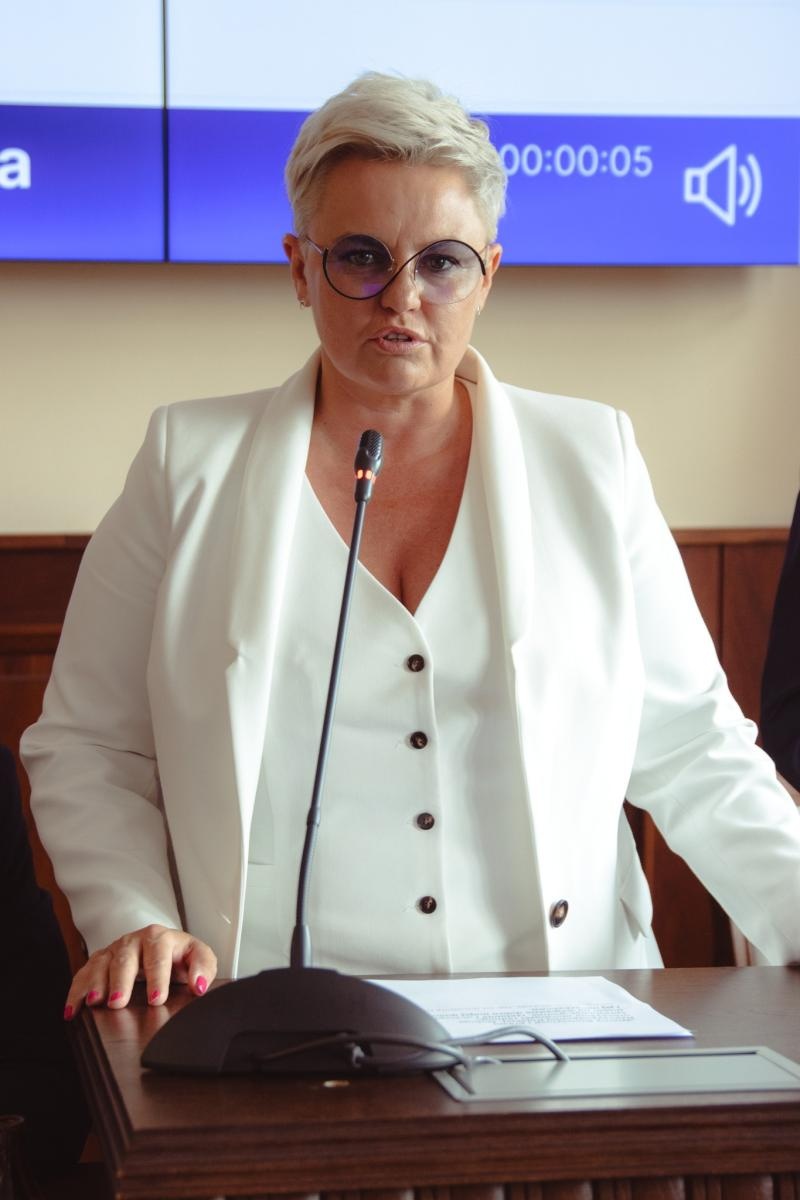 Zdjęcie w galerii na portalu naszwodzislaw.com: Pierwsza sesja kadencji 2024-2029 w Wodzisławiu Śląskim za nami. Ślubowali radni i prezydent [FOTO] wiadomości z regionu