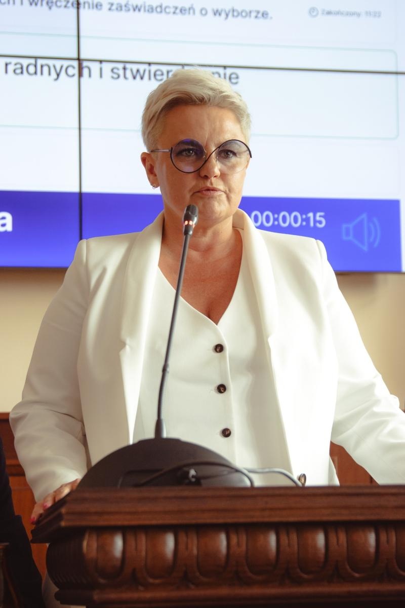 Zdjęcie w galerii na portalu naszwodzislaw.com: Pierwsza sesja kadencji 2024-2029 w Wodzisławiu Śląskim za nami. Ślubowali radni i prezydent [FOTO] wiadomości z regionu