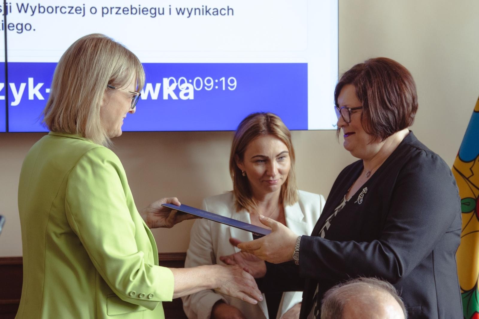 Zdjęcie w galerii na portalu naszwodzislaw.com: Pierwsza sesja kadencji 2024-2029 w Wodzisławiu Śląskim za nami. Ślubowali radni i prezydent [FOTO] wiadomości z regionu