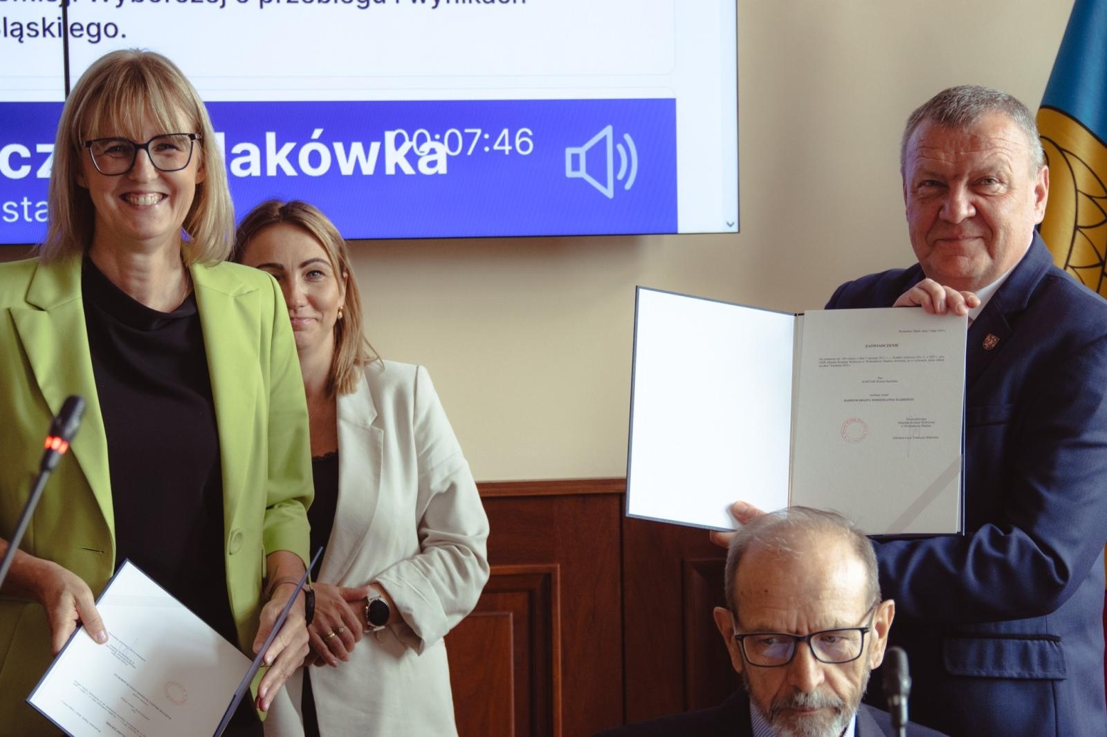 Zdjęcie w galerii na portalu naszwodzislaw.com: Pierwsza sesja kadencji 2024-2029 w Wodzisławiu Śląskim za nami. Ślubowali radni i prezydent [FOTO] wiadomości z regionu