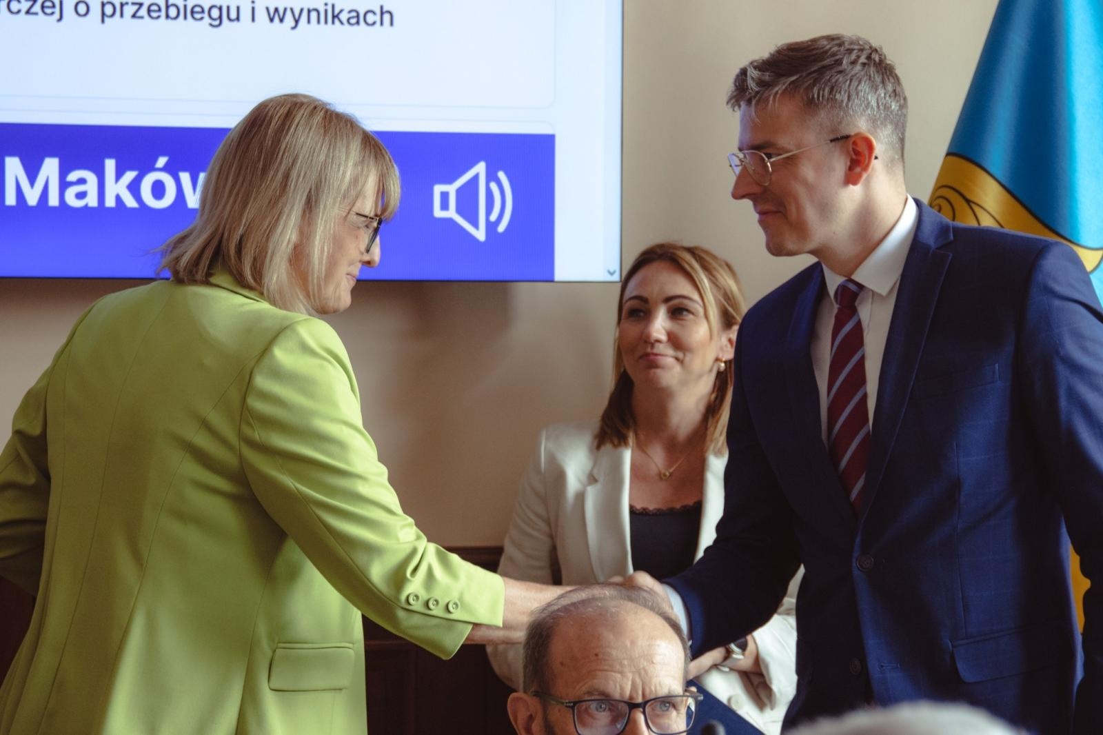 Zdjęcie w galerii na portalu naszwodzislaw.com: Pierwsza sesja kadencji 2024-2029 w Wodzisławiu Śląskim za nami. Ślubowali radni i prezydent [FOTO] wiadomości z regionu