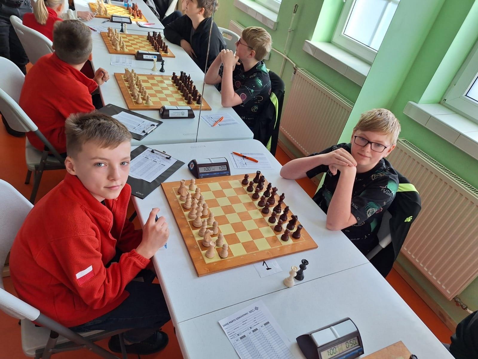 Zdjęcie w galerii na portalu naszwodzislaw.com: Intensywny okres dla wodzisławskich szachistów. Zawodnicy wodzisławskiej Baszty w czołówce wiadomości z regionu