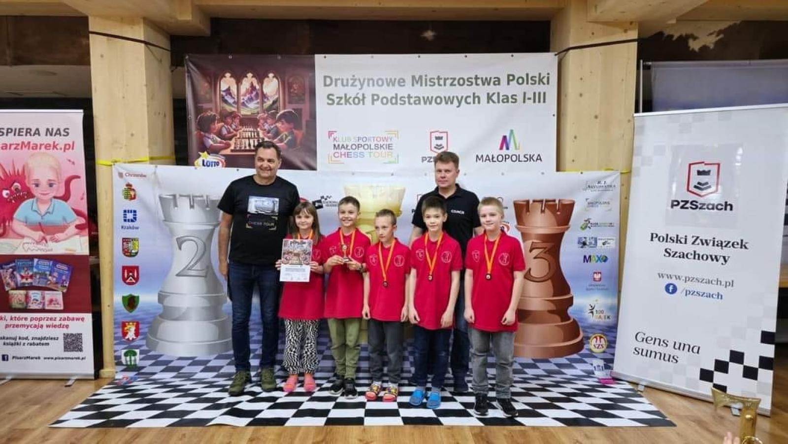 Zdjęcie w galerii na portalu naszwodzislaw.com: Intensywny okres dla wodzisławskich szachistów. Zawodnicy wodzisławskiej Baszty w czołówce wiadomości z regionu