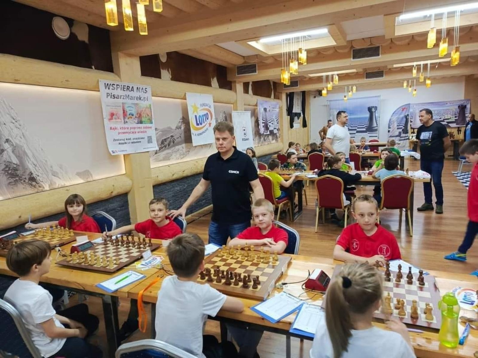 Zdjęcie w galerii na portalu naszwodzislaw.com: Intensywny okres dla wodzisławskich szachistów. Zawodnicy wodzisławskiej Baszty w czołówce wiadomości z regionu