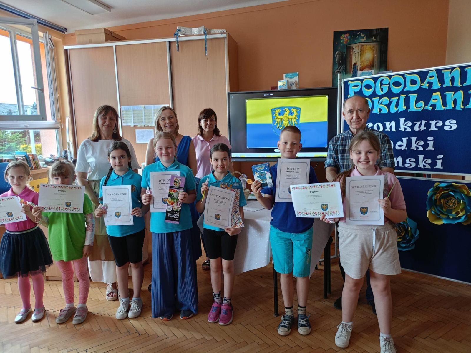 Zdjęcie w galerii na portalu naszwodzislaw.com: Obchody Dnia Śląskiego w SP 4 w Rydułtowach [FOTO] wiadomości z regionu