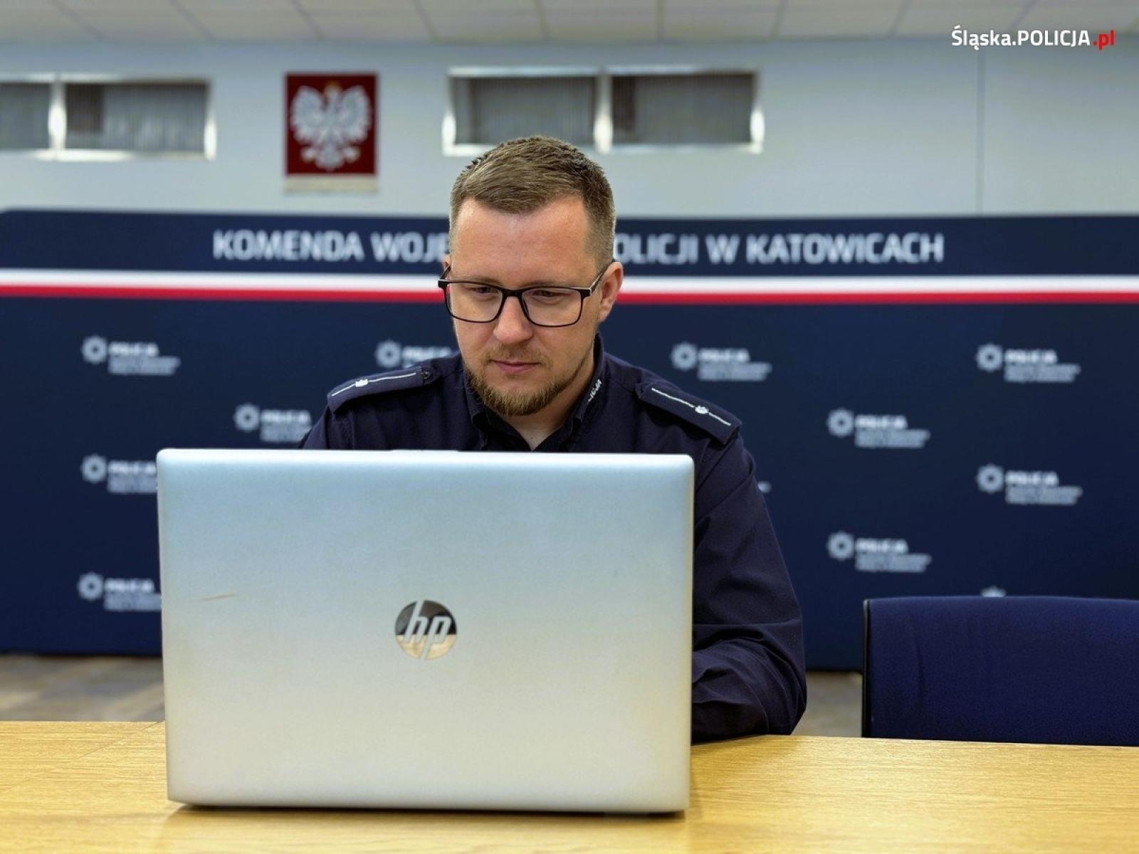 Zdjęcie w galerii na portalu naszwodzislaw.com: Szkolenie oficerów prasowych śląskiego garnizonu policji [FOTO] wiadomości z regionu