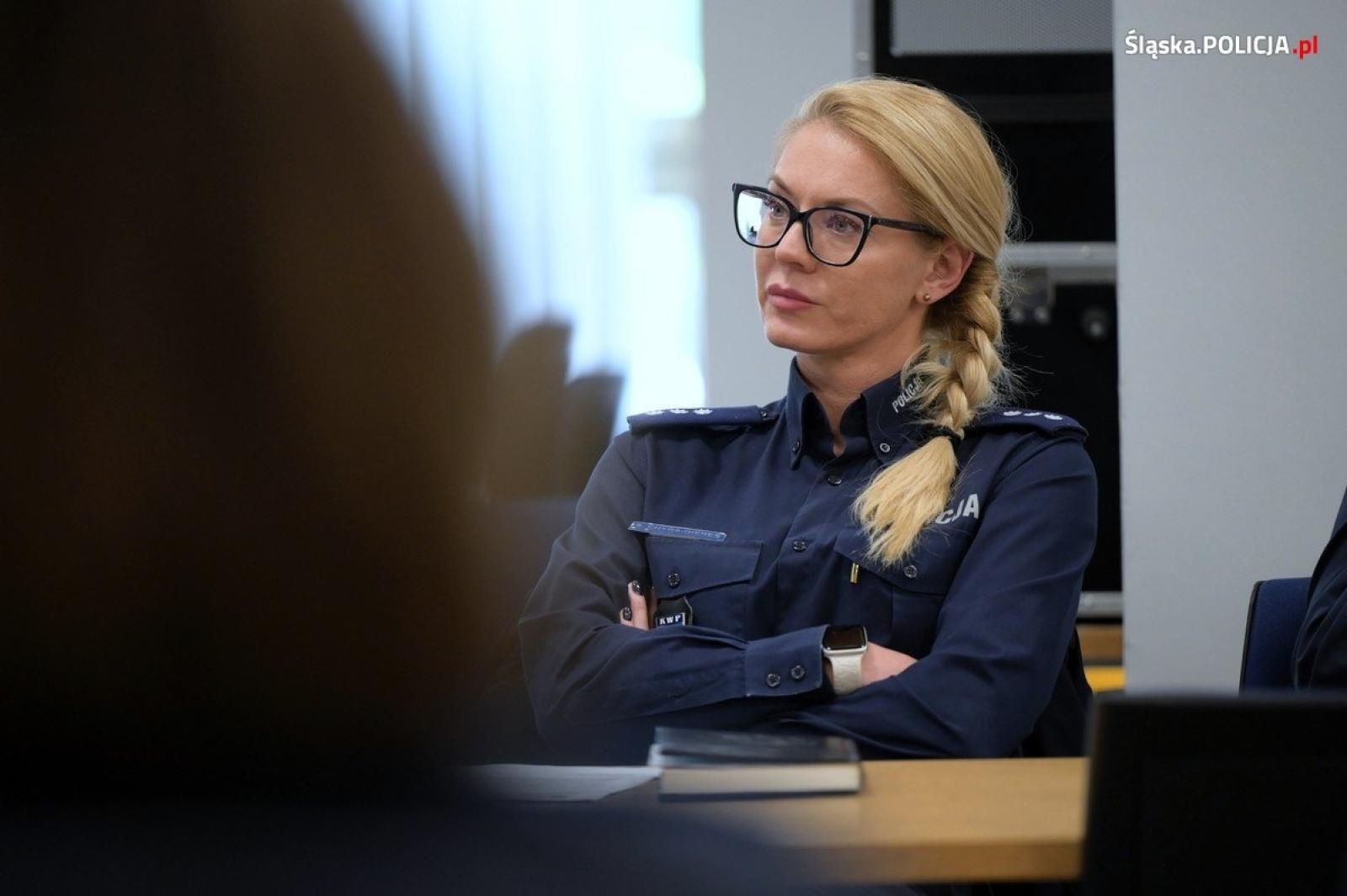 Zdjęcie w galerii na portalu naszwodzislaw.com: Szkolenie oficerów prasowych śląskiego garnizonu policji [FOTO] wiadomości z regionu