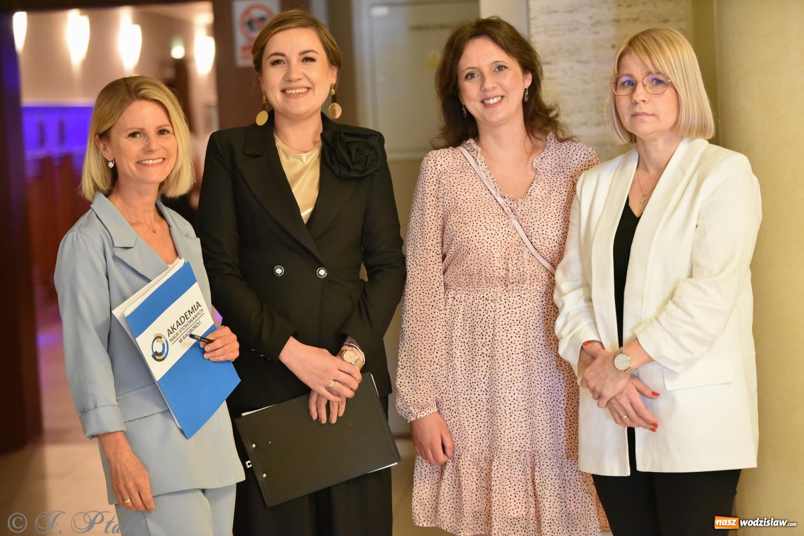 Zdjęcie w galerii na portalu naszwodzislaw.com: Pierwszy stopień wtajemniczenia. Czepkowanie w raciborskiej ANS [FOTO i WIDEO] wiadomości z regionu