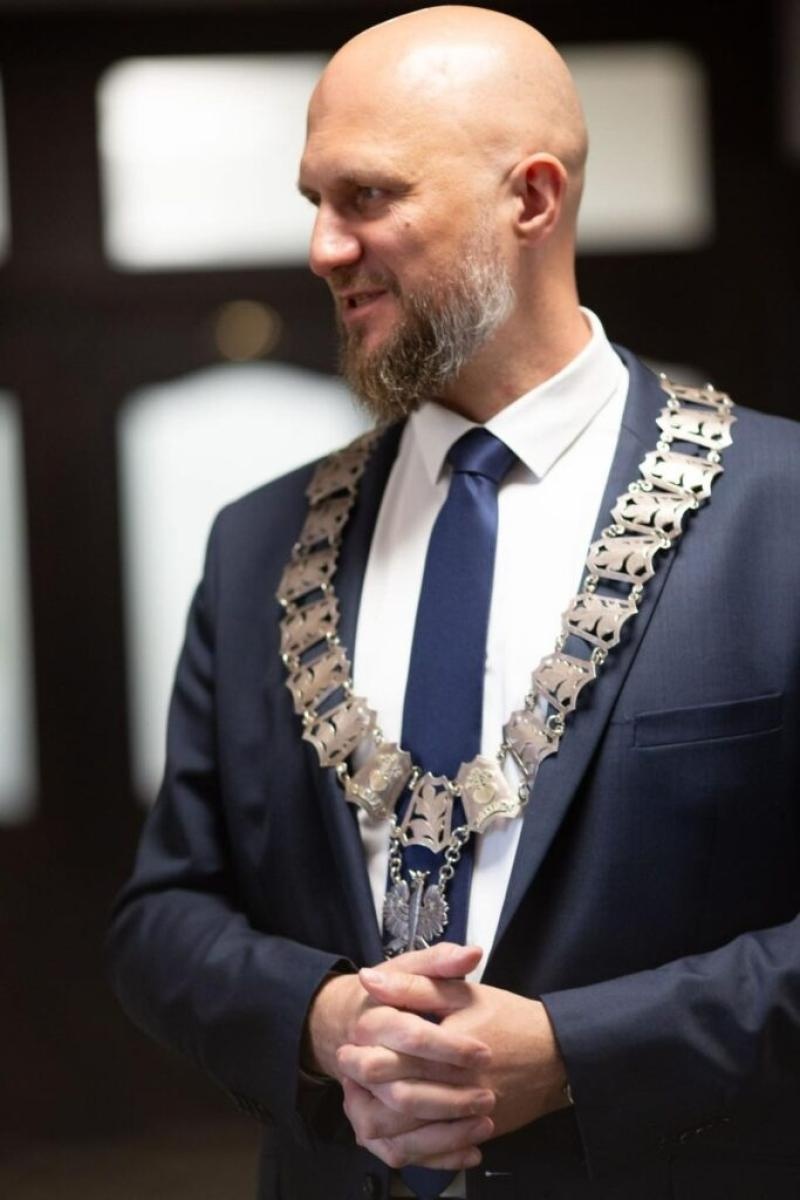 Zdjęcie w galerii na portalu naszwodzislaw.com: Po pierwszej sesji Rady Miasta Radlin. Agata Strójwąs przewodniczącą [FOTO i WIDEO] wiadomości z regionu