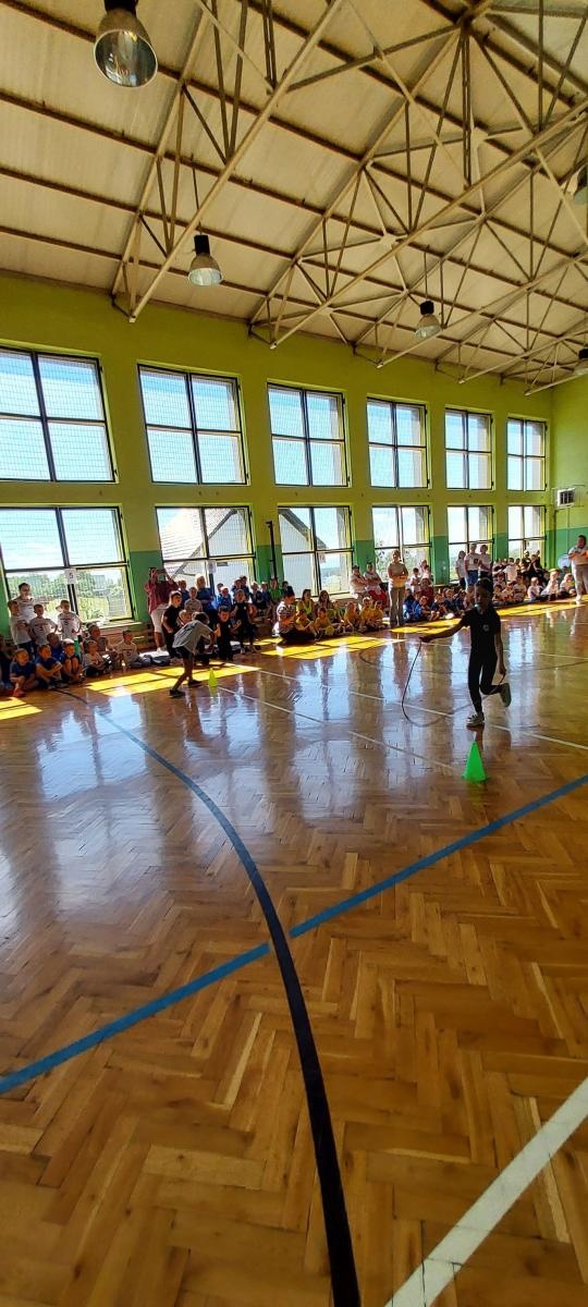 Zdjęcie w galerii na portalu naszwodzislaw.com: Sportowa olimpiada w przedszkolu w Kokoszycach [FOTO] wiadomości z regionu