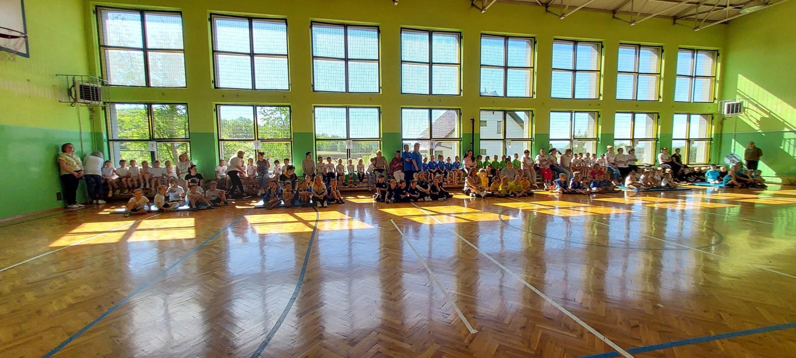 Zdjęcie w galerii na portalu naszwodzislaw.com: Sportowa olimpiada w przedszkolu w Kokoszycach [FOTO] wiadomości z regionu