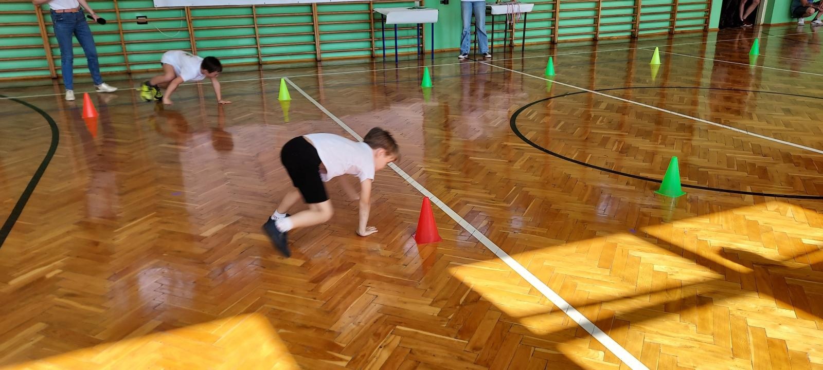 Zdjęcie w galerii na portalu naszwodzislaw.com: Sportowa olimpiada w przedszkolu w Kokoszycach [FOTO] wiadomości z regionu