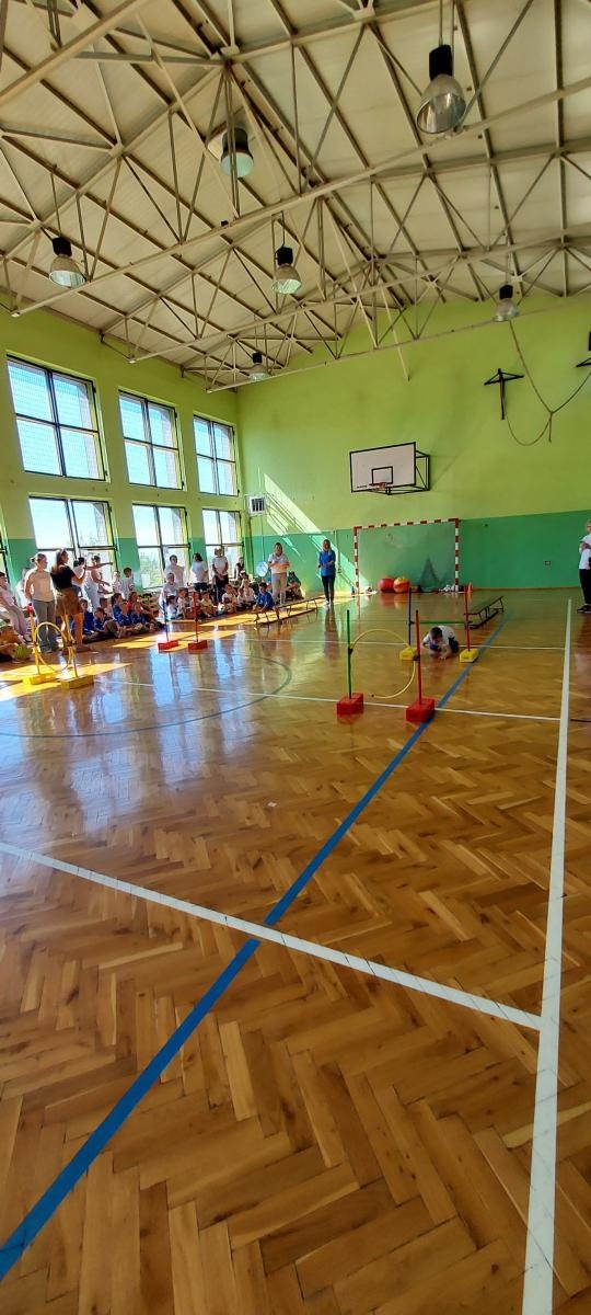 Zdjęcie w galerii na portalu naszwodzislaw.com: Sportowa olimpiada w przedszkolu w Kokoszycach [FOTO] wiadomości z regionu