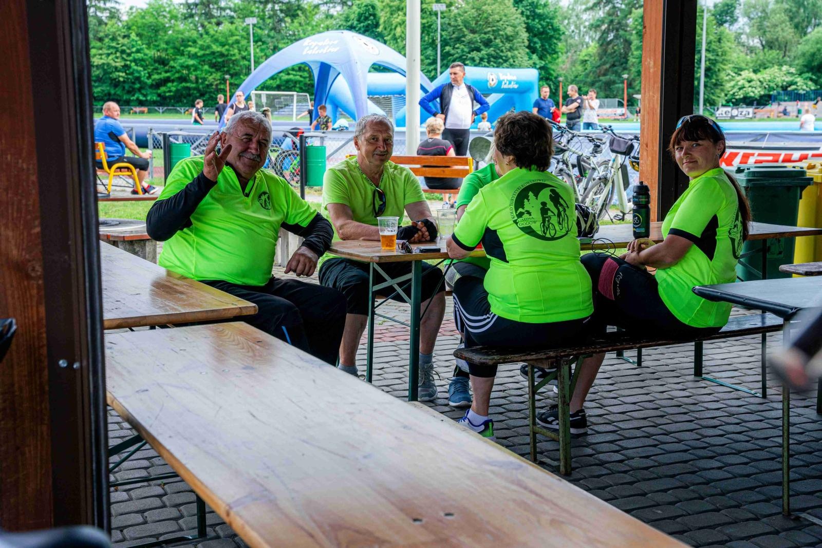 Zdjęcie w galerii na portalu naszwodzislaw.com: Dwa dni świetnej zabawy. Rowerzyści z pogranicza tłumnie odwiedzili Godów [FOTO] wiadomości z regionu