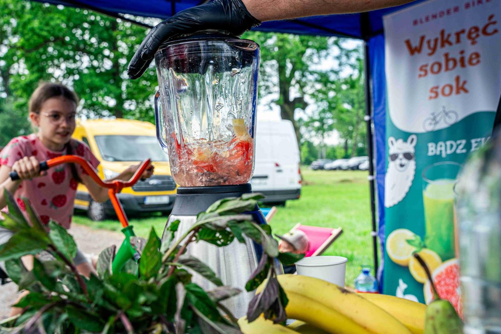 Zdjęcie w galerii na portalu naszwodzislaw.com: Dwa dni świetnej zabawy. Rowerzyści z pogranicza tłumnie odwiedzili Godów [FOTO] wiadomości z regionu
