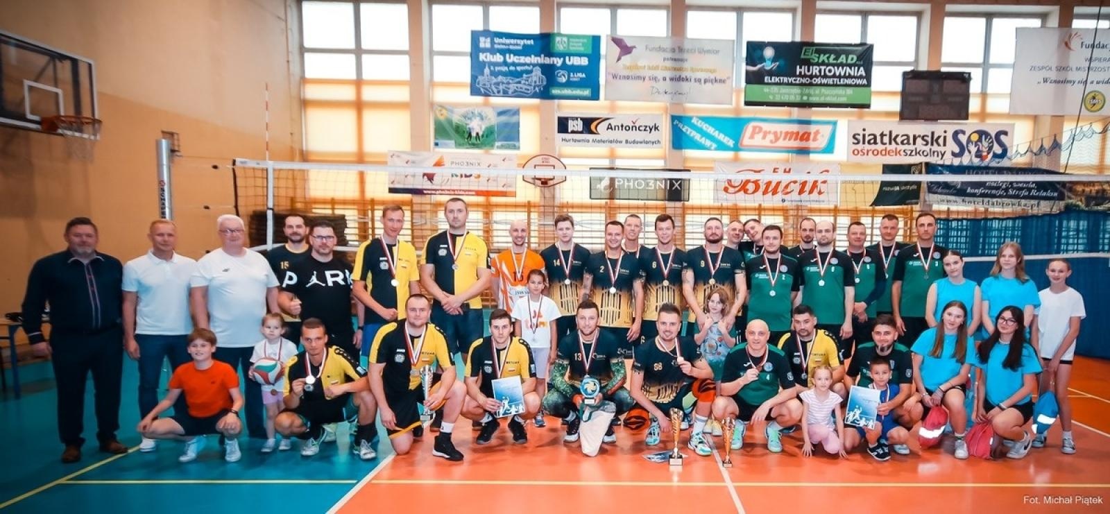 Zdjęcie w galerii na portalu naszwodzislaw.com: Policjanci z Wodzisławia Śląskiego na turnieju siatkarskim w Jastrzębiu-Zdroju wiadomości z regionu