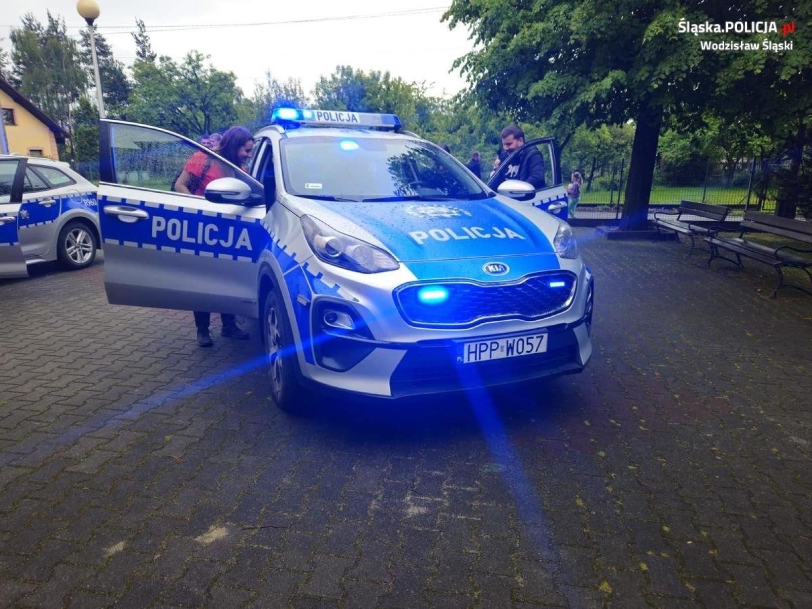 Zdjęcie w galerii na portalu naszwodzislaw.com: Mundurowi z Gorzyc na pikniku w Czyżowicach wiadomości z regionu