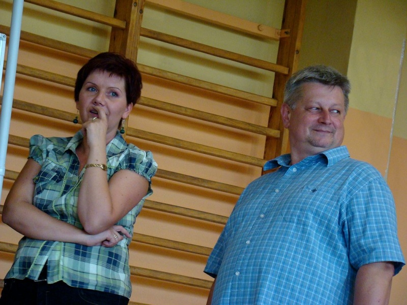 Zdjęcie w galerii na portalu naszwodzislaw.com: Nauczyciele sami upiekli chleb  wiadomości z regionu