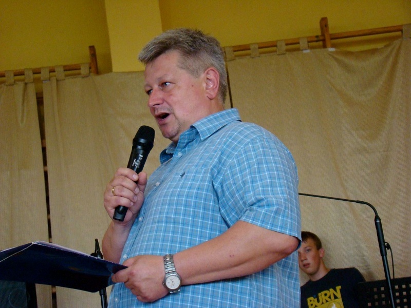 Zdjęcie w galerii na portalu naszwodzislaw.com: Nauczyciele sami upiekli chleb  wiadomości z regionu