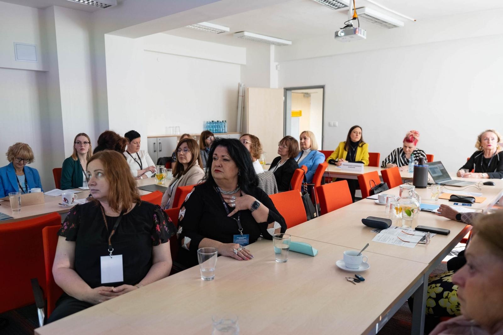 Zdjęcie w galerii na portalu naszwodzislaw.com: Międzynarodowa konferencja Innowacje w edukacji przedszkolnej, czas na zmiany wiadomości z regionu