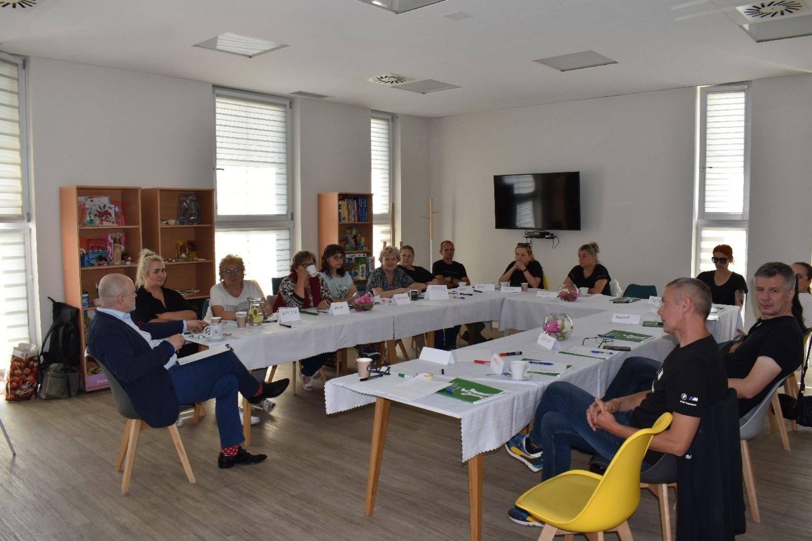 Zdjęcie w galerii na portalu naszwodzislaw.com: Starają się zrozumieć dzieci i wspierać rodziny wiadomości z regionu