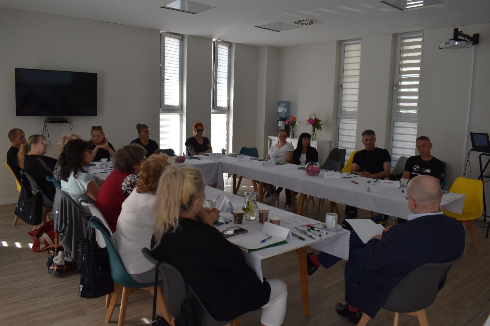 Zdjęcie w galerii na portalu naszwodzislaw.com: Starają się zrozumieć dzieci i wspierać rodziny wiadomości z regionu