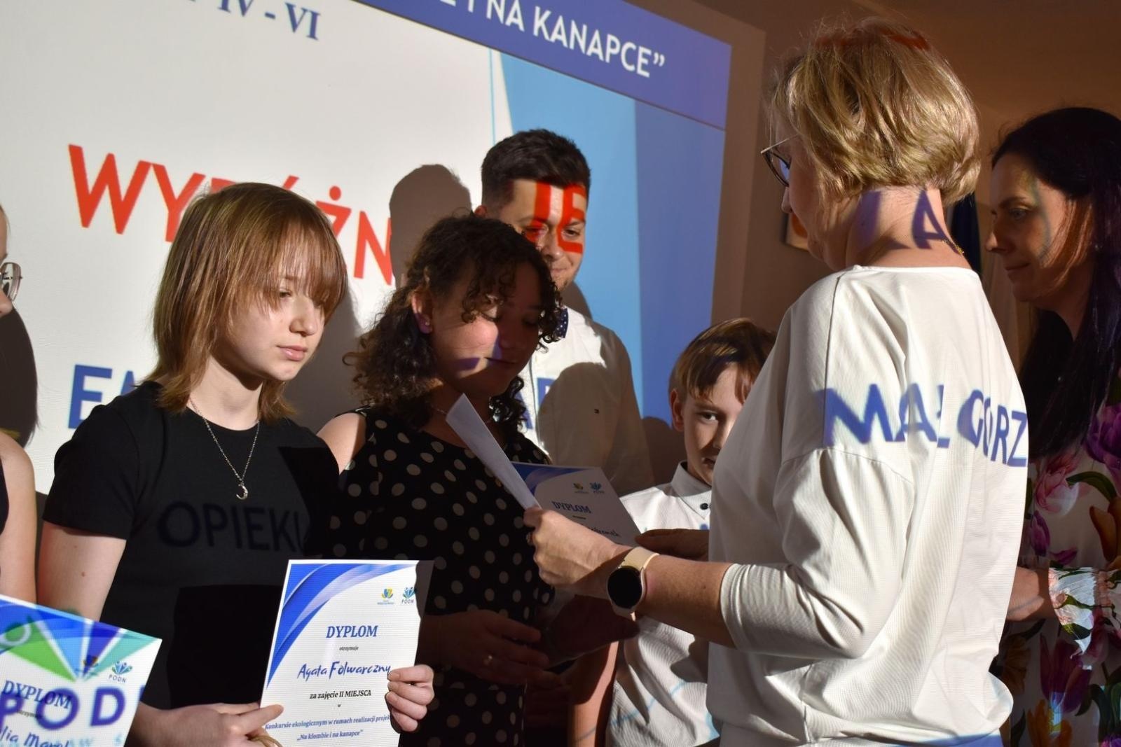 Zdjęcie w galerii na portalu naszwodzislaw.com: Zawodowo i z pasją podchodzą do kształcenia [FOTO] wiadomości z regionu