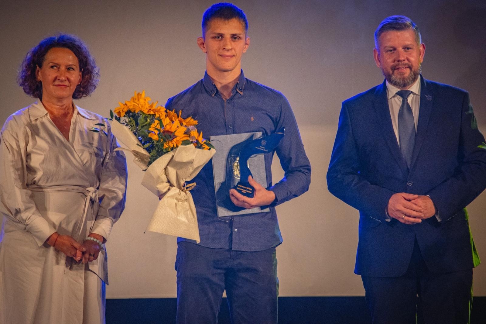 Zdjęcie w galerii na portalu naszwodzislaw.com: Poznaliśmy Sportowca i Trenera 2023 roku [FOTO] wiadomości z regionu