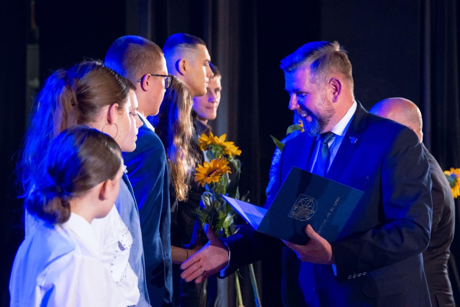 Zdjęcie w galerii na portalu naszwodzislaw.com: Poznaliśmy Sportowca i Trenera 2023 roku [FOTO] wiadomości z regionu