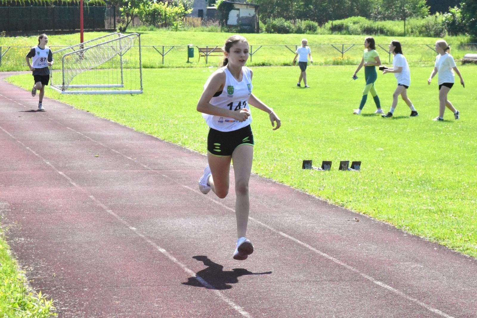 Zdjęcie w galerii na portalu naszwodzislaw.com: Poznajcie najlepszych młodych lekkoatletów w gminie Godów wiadomości z regionu