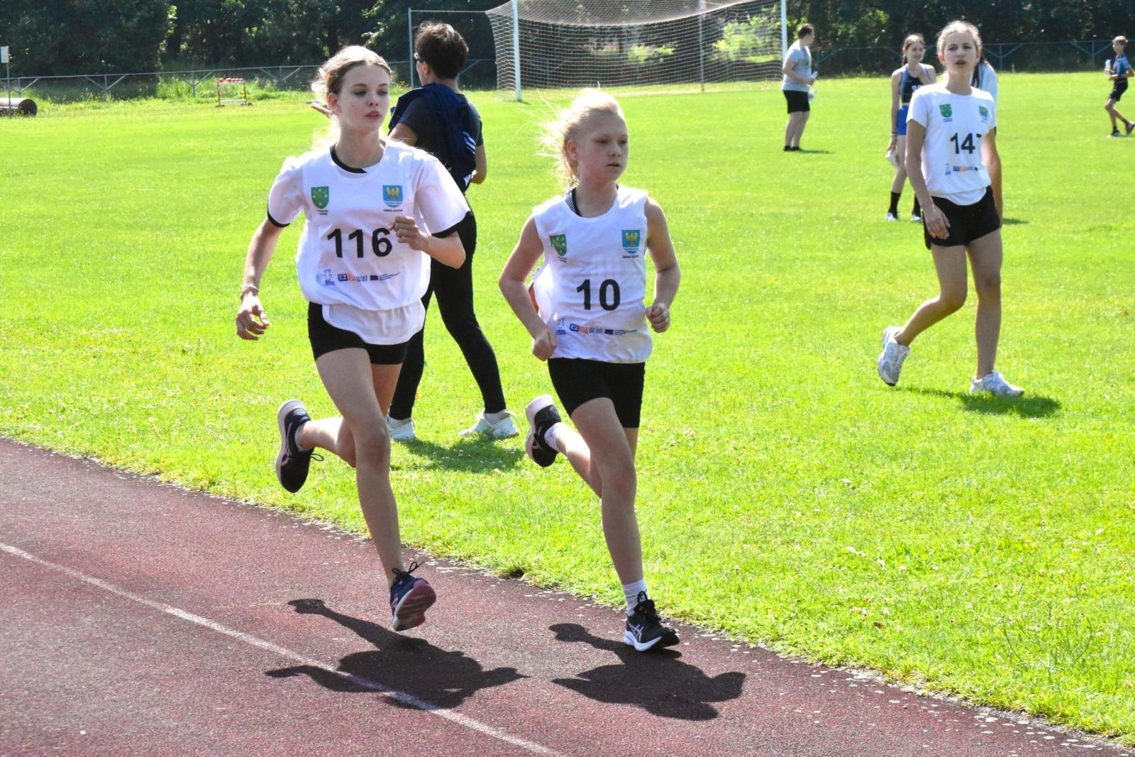 Zdjęcie w galerii na portalu naszwodzislaw.com: Poznajcie najlepszych młodych lekkoatletów w gminie Godów wiadomości z regionu