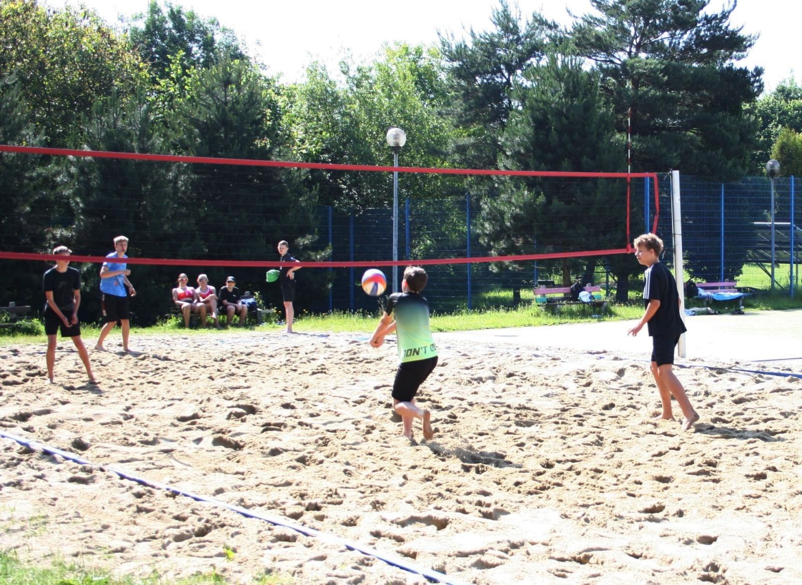 Zdjęcie w galerii na portalu naszwodzislaw.com: Ruszyło Grand Prix w siatkówce plażowej wiadomości z regionu