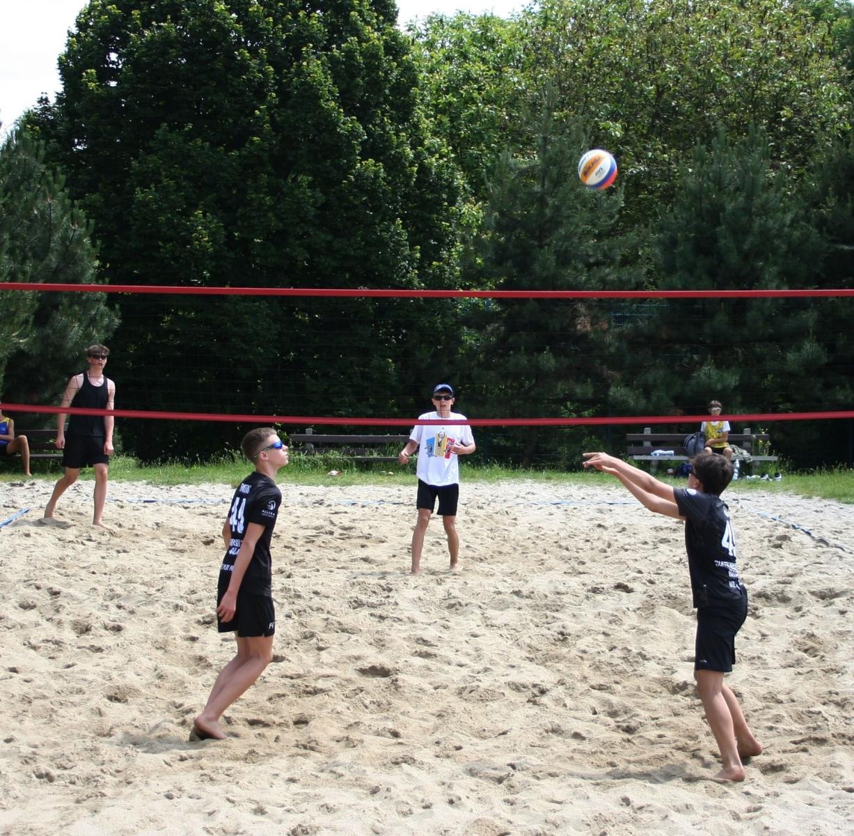 Zdjęcie w galerii na portalu naszwodzislaw.com: Ruszyło Grand Prix w siatkówce plażowej wiadomości z regionu