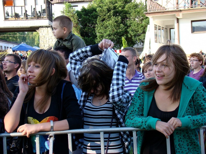 Zdjęcie w galerii na portalu naszwodzislaw.com: Dwie Kaśki rozbujały miasto wiadomości z regionu